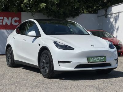 TESLA MODEL Y Long Range AWD (Automata) 119e km. mátrix LED. hőszivattyú. premium hifi. garanciális. téli-nyári kerék!