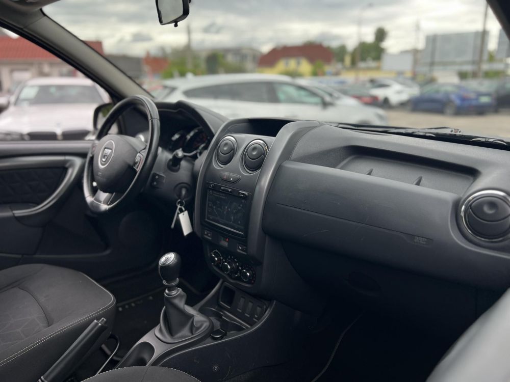 DACIA DUSTER 1.2 TCe Exception Klíma Tempomat Bluetooth Tolatóradar