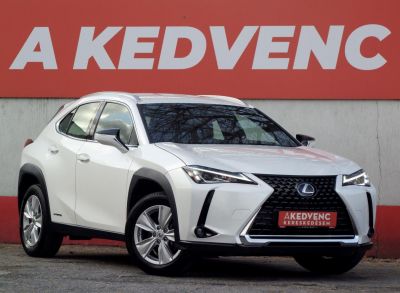 LEXUS UX 250h Comfort Top CVT LED Távtartó Sávtaró Navi Kamera Keyless Carplay