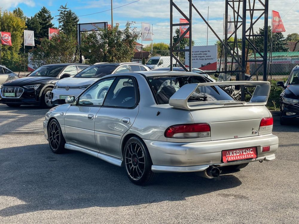 SUBARU IMPREZA 2.0 WRX
