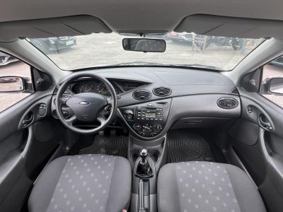 FORD FOCUS 1.4 Comfort Magyarország 116e km Friss vizsga Klíma!