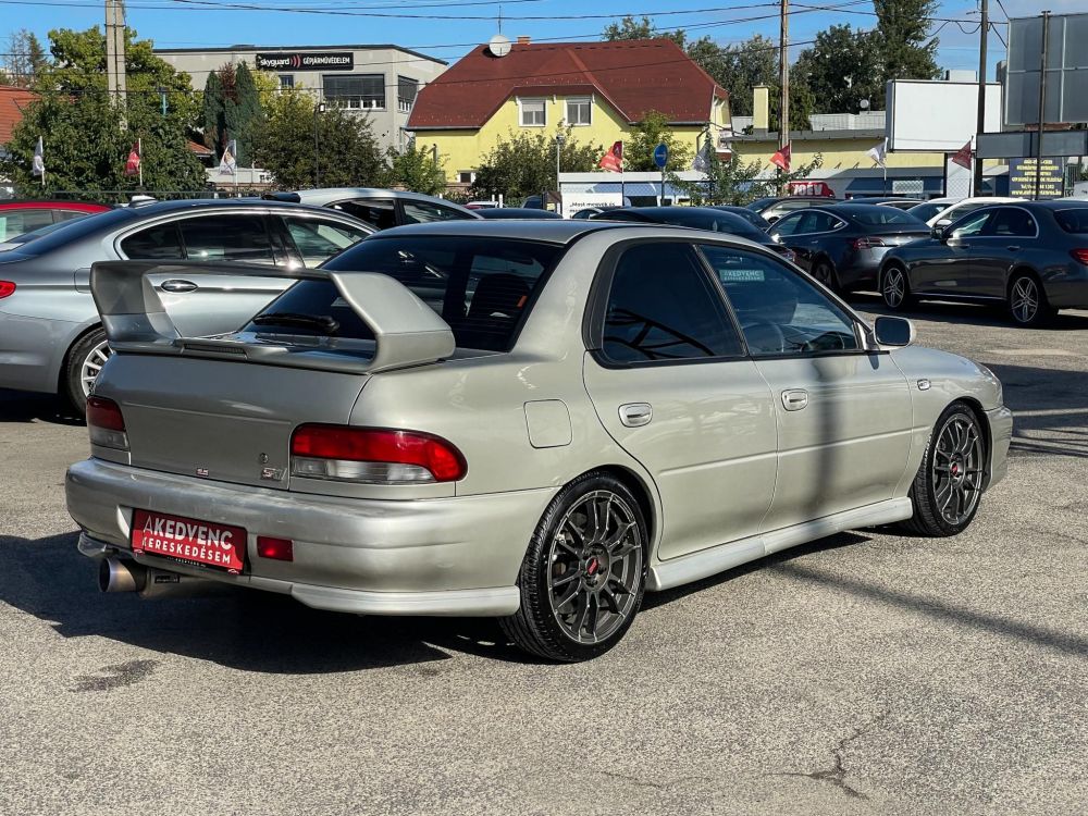 SUBARU IMPREZA 2.0 WRX