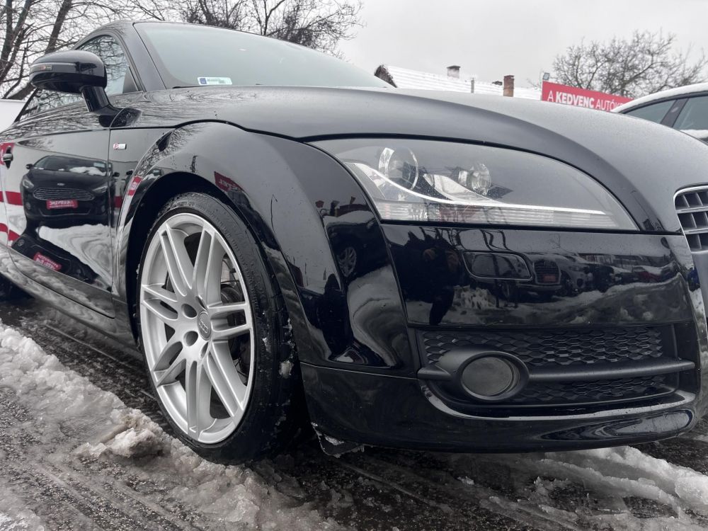 AUDI TT Coupe 2.0 TFSI S-tronic
