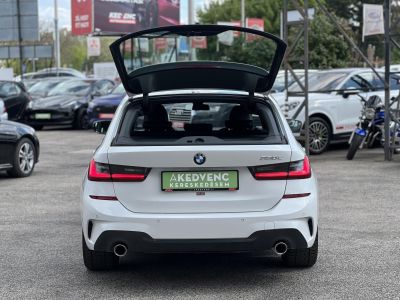 BMW 330e M Sport (Automata) Frissen szervizelt. Új téli gumik!