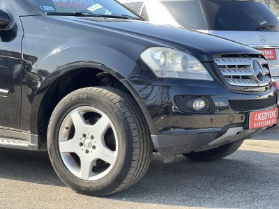 MERCEDES-BENZ ML 320 CDI (Automata) 4MATIC 3.5T vonóhorog. napfénytető. ülésfűtés. nem légrugós!