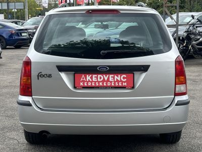 FORD FOCUS 1.4 Comfort Magyarország 116e km Friss vizsga Klíma!