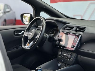 NISSAN LEAF Acenta 40kWh (Automata) 29e km. keyless. 360 kamera. első-hátsó ülésfűtés. téli-nyári kerék szett!