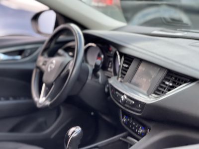 OPEL INSIGNIA Sports Tourer 1.5 Edition Start Stop M.o.-i. sérülésmentes. 4 évszakos gumik. CARPLAY!