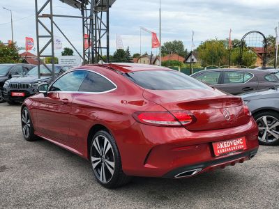 MERCEDES-BENZ C 250 d 4Matic 9G-TRONIC M.o.-i. LED Navi Tempomat Kamera PDC Félbőr Bluetooth