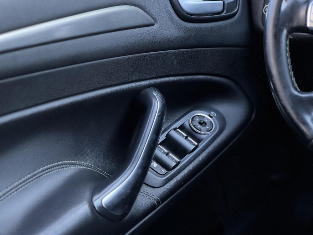 FORD MONDEO 2.0 TDCi Ghia Executive (Automata)