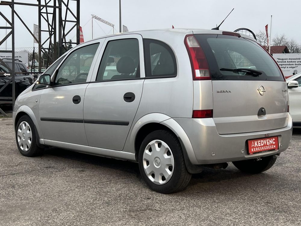 OPEL MERIVA 1.7 CDTI Essentia Klíma Webasto! 4-5L/100km!