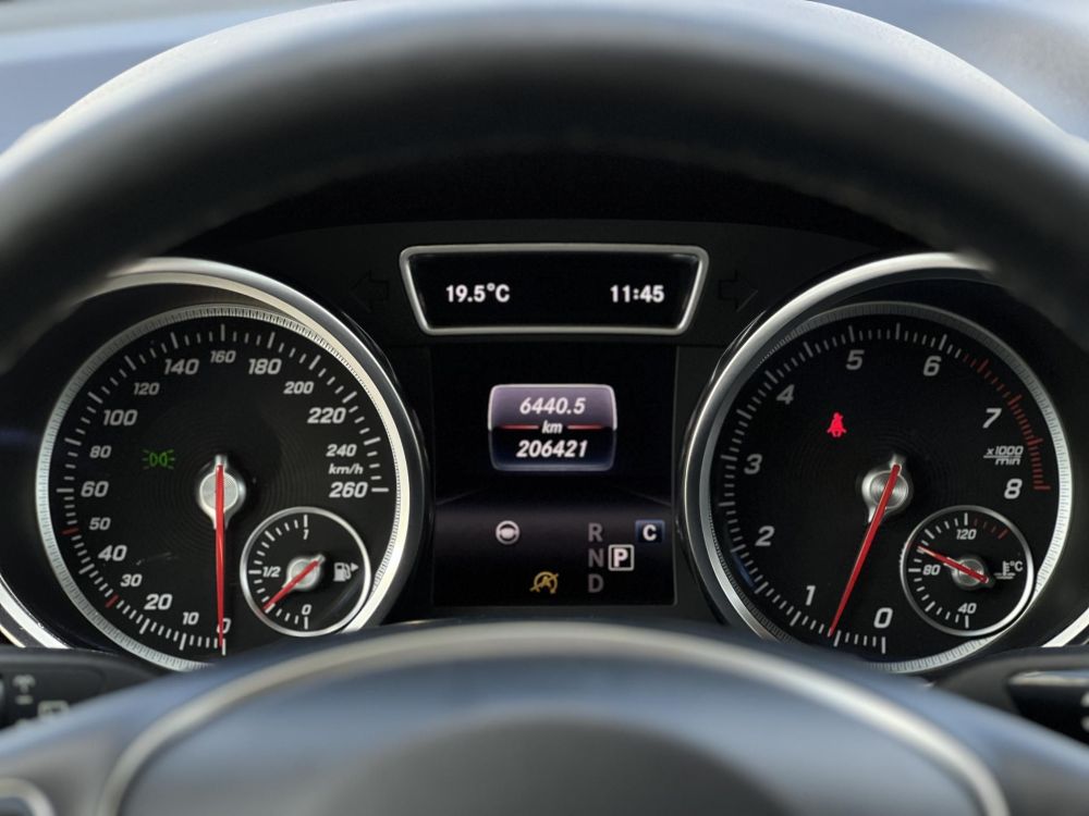 MERCEDES-BENZ GLE 400 4Matic (Automata) Pappas autó. Végig márkaszervizelt 1.tulajdonos!