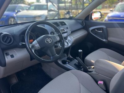 TOYOTA RAV 4 Rav4 2.0 4x4 Magyarországi. napfénytető. keyless. vonóhorog. téli-nyári kerék. 2 gyári kulcs!