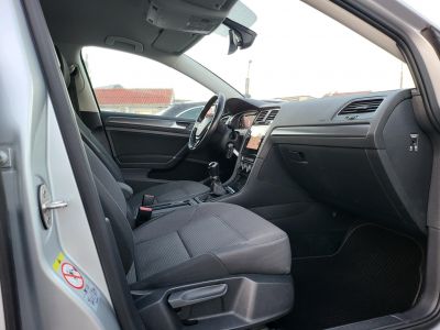 VOLKSWAGEN GOLF VII Variant 1.6 TDI BMT Comfortline LED Virtual Cockpit Távtartó Navi Ülésfűtés