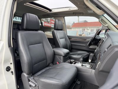 MITSUBISHI PAJERO 3.2 DI-D Instyle Navi (Automata) 117e km. M.o.-i. napfénytető. felező váltó. fakormány. megkímélt állapot!