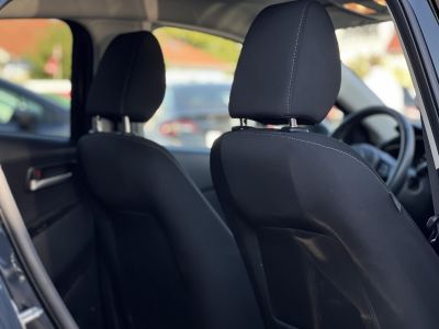 MAZDA 2 1.5 Takumi Automata 58e km. végig vezetett szervizkönyv. 4 évszakos gumik. CARPLAY!