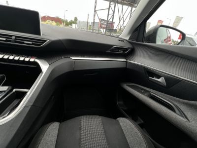 PEUGEOT 3008 1.6 BlueHDi Active EAT6 Klíma Tempomat Bluetooth Carplay 360 kamera!