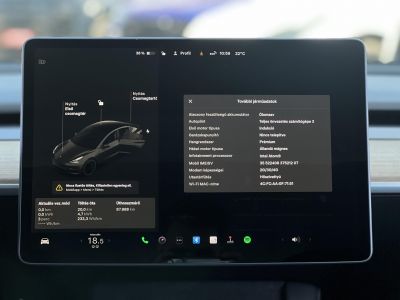 TESLA MODEL 3 Performance AWD (Automata) 87e km. mátrix LED. hőszivattyú. garanciális. téli-nyári kerék szett!