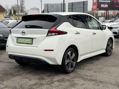 NISSAN LEAF N-Connecta e+ 62kWh (Automata) 96% akku 9e km 360 kamera ProPilot 4x ülésfűtés