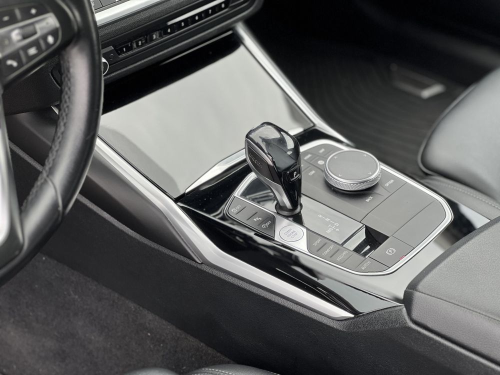 BMW 320d Advantage (Automata) Teljes nagyszerviz után!