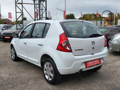 DACIA SANDERO 1.2 Access Klíma 2xelablak Vezetett szervizkönyv!