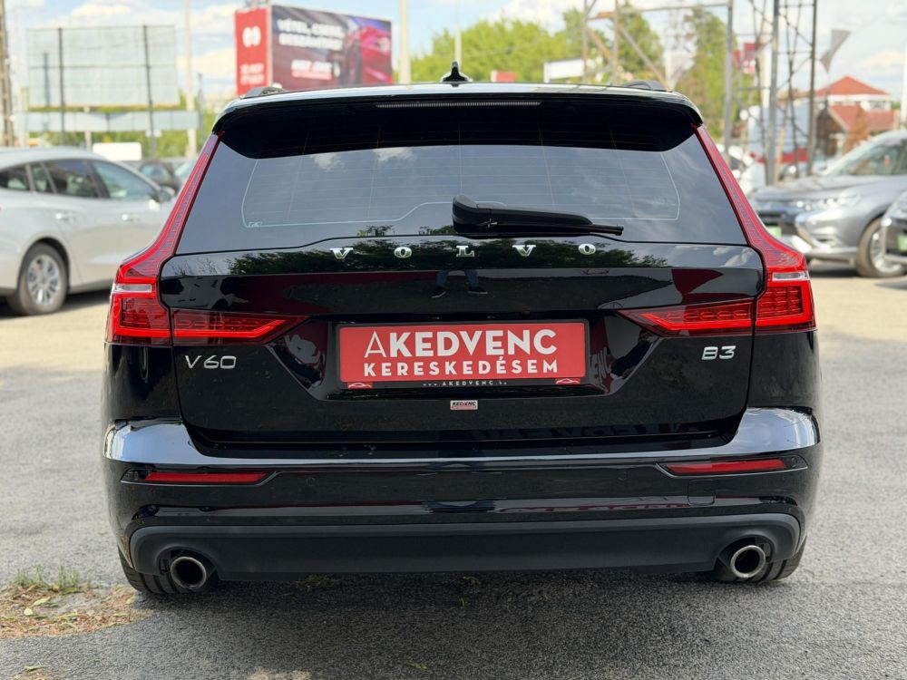 VOLVO V60 2.0 [B3] MHEV Momentum Pro Geartronic Magyarországi. végig márkaszervizelt. kerámia. friss nagyszerviz!