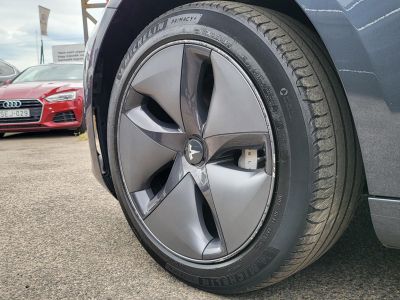 TESLA MODEL 3 Standard Range Plus Aut 142e km. garanciális. LED Panorámatető Kamera Ülésfűtés