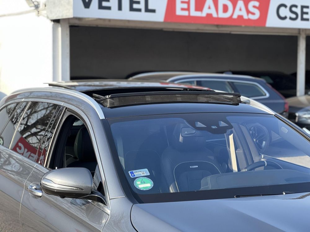 MERCEDES-AMG E 63 S T 4MATIC+ 9G-TRONIC 612LE. Panorámatető. burmester. üléshűtés. digitális műszerfal. CARPLAY