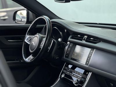 JAGUAR XF 2.0 i4D Portfolio