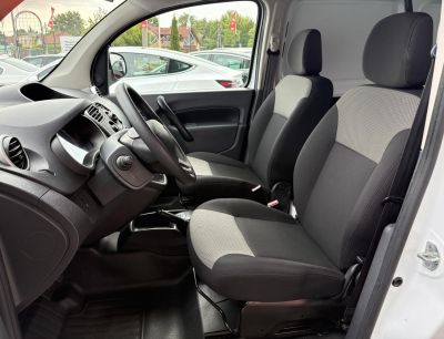 RENAULT KANGOO Express Z.E. (Automata) 4e km. 33kWh. ÚJSZERŰ!