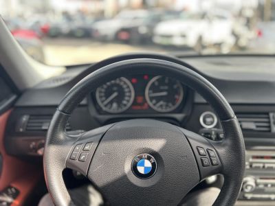 BMW 320d xDrive Touring (Automata) Bordó bőr belső.153e km. M.o.-i. frissen szervizelt! panoráma tető ülésfűtés
