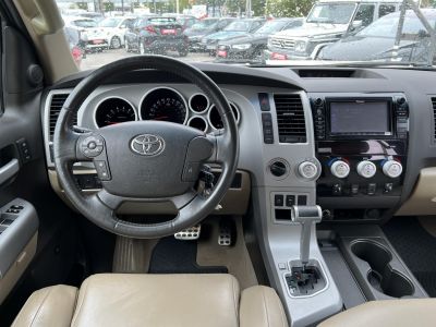 TOYOTA TUNDRA 5.7 V8 4x4 LIMITED