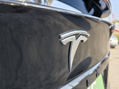 TESLA MODEL X Plaid (Automata) (6 személyes )