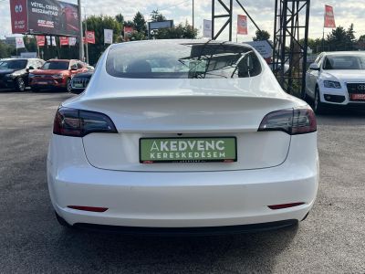 TESLA MODEL 3 Standard Range Plus Aut garanciális. akár 400km-es hatótáv!