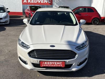 FORD MONDEO 2.0 HEV Titanium (Automata) Rendszeresen karbantartott Garanciális váltó!