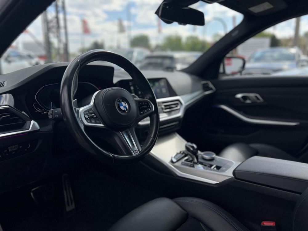 BMW 330e M Sport (Automata) Frissen szervizelt. Új téli gumik!