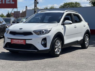 KIA STONIC 1.25 MPI Style Magyarországi. Gyári fényezés. 63e km.Végig vezetett szervizkönyv!