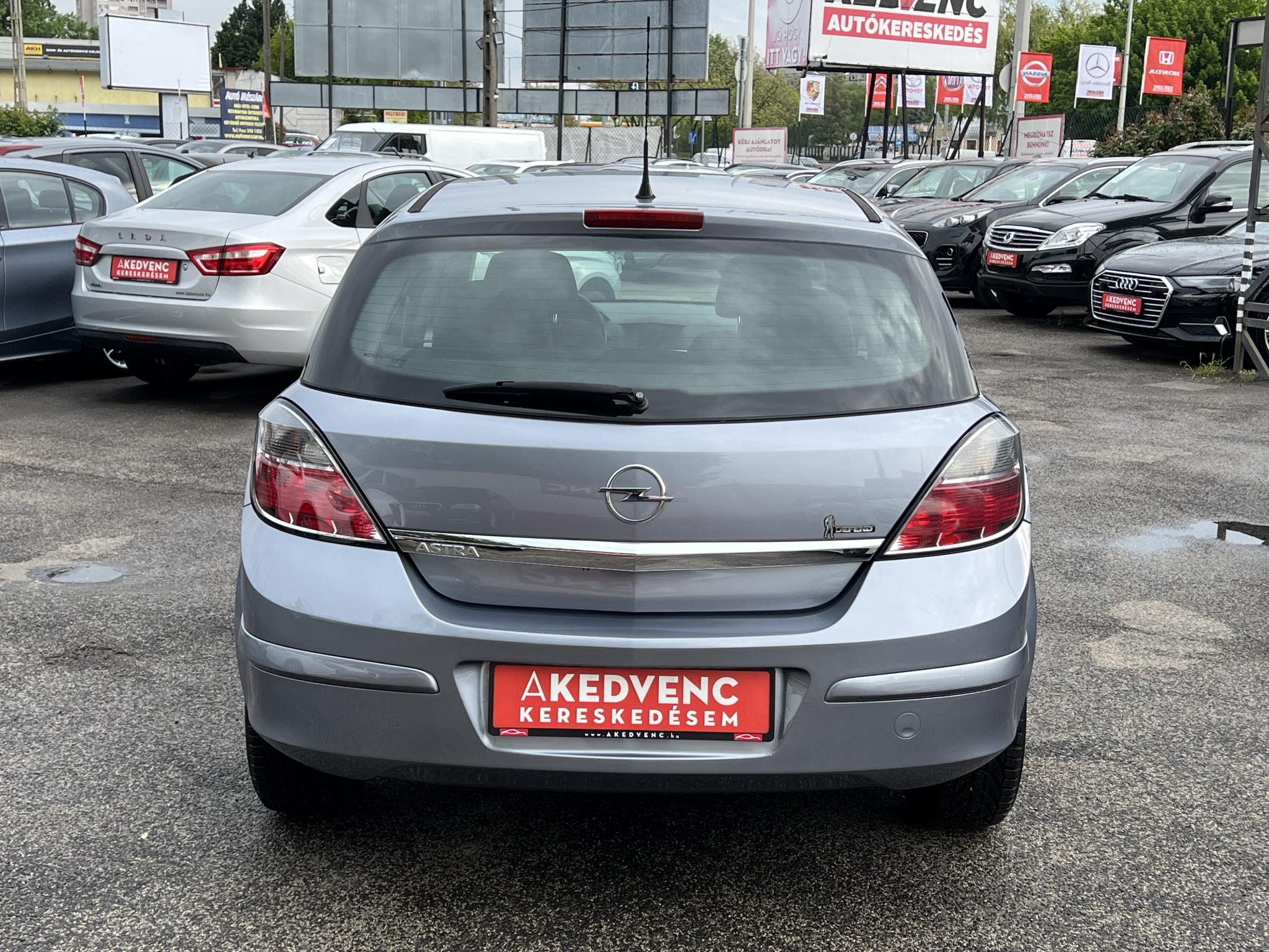 OPEL ASTRA H 1.6 Enjoy 161e km. Magyarországi. Klíma. Váltózár. 2 gyári kulcs!
