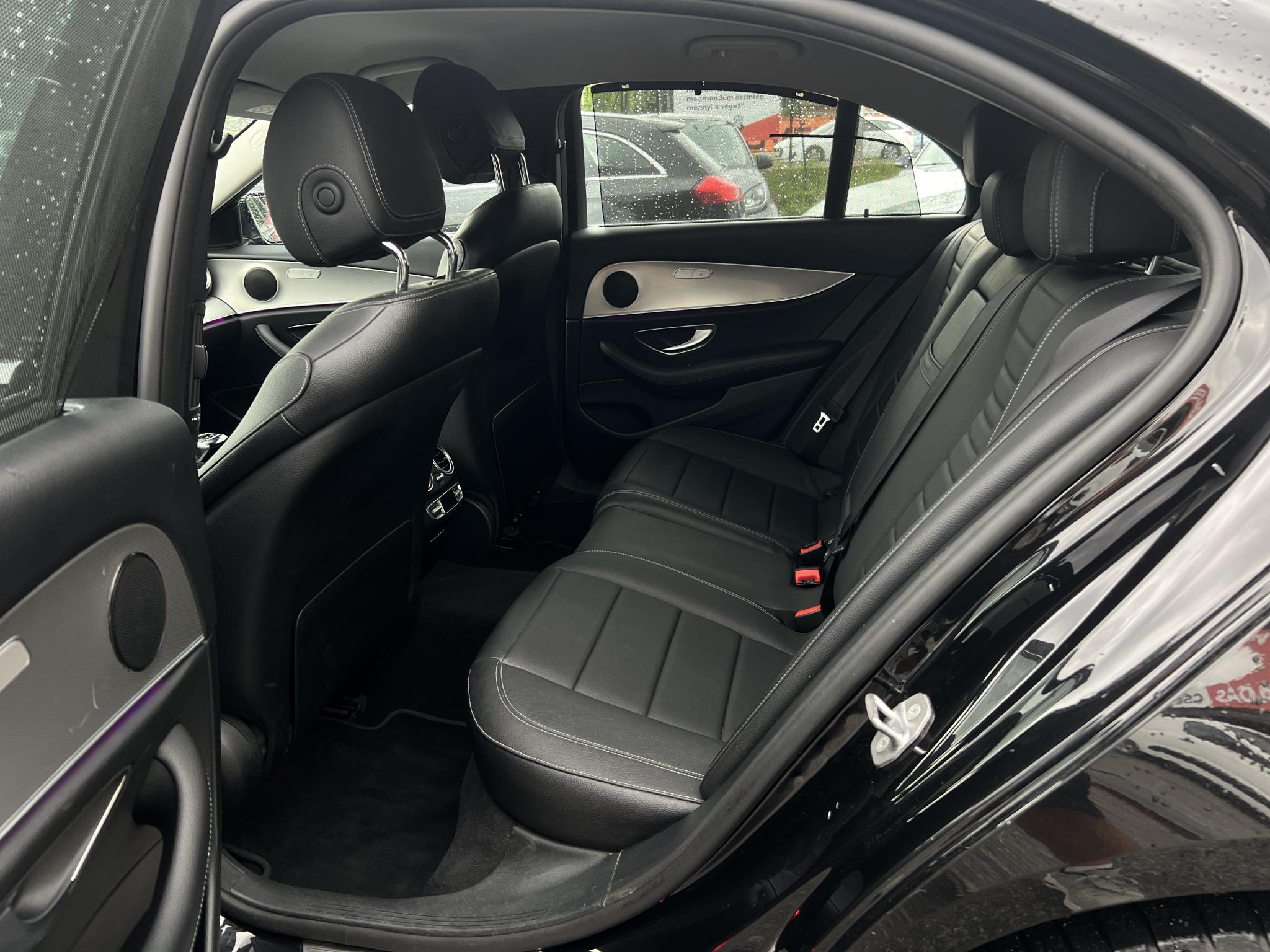 MERCEDES-BENZ E 350 e 9G-TRONIC 150e km. Bőr belső. kamera. frissen szervizelt