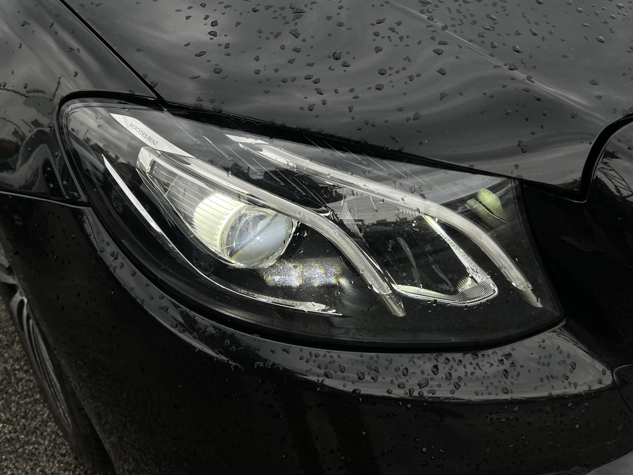 MERCEDES-BENZ E 350 e 9G-TRONIC 150e km. Bőr belső. kamera. frissen szervizelt