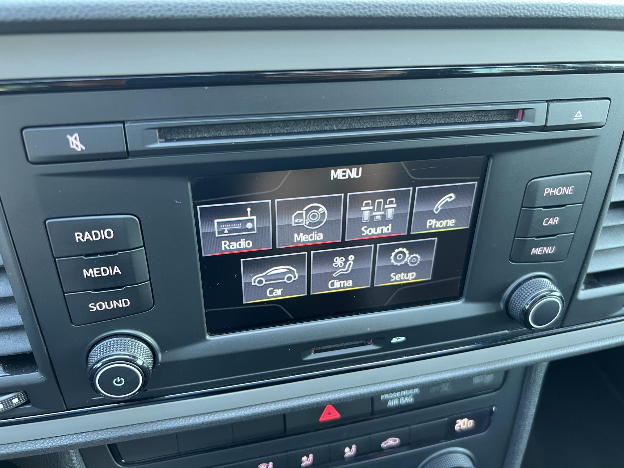 SEAT LEON 1.2 TSi Reference Tempomat Digitklíma Bluetooth Tolatóradar!