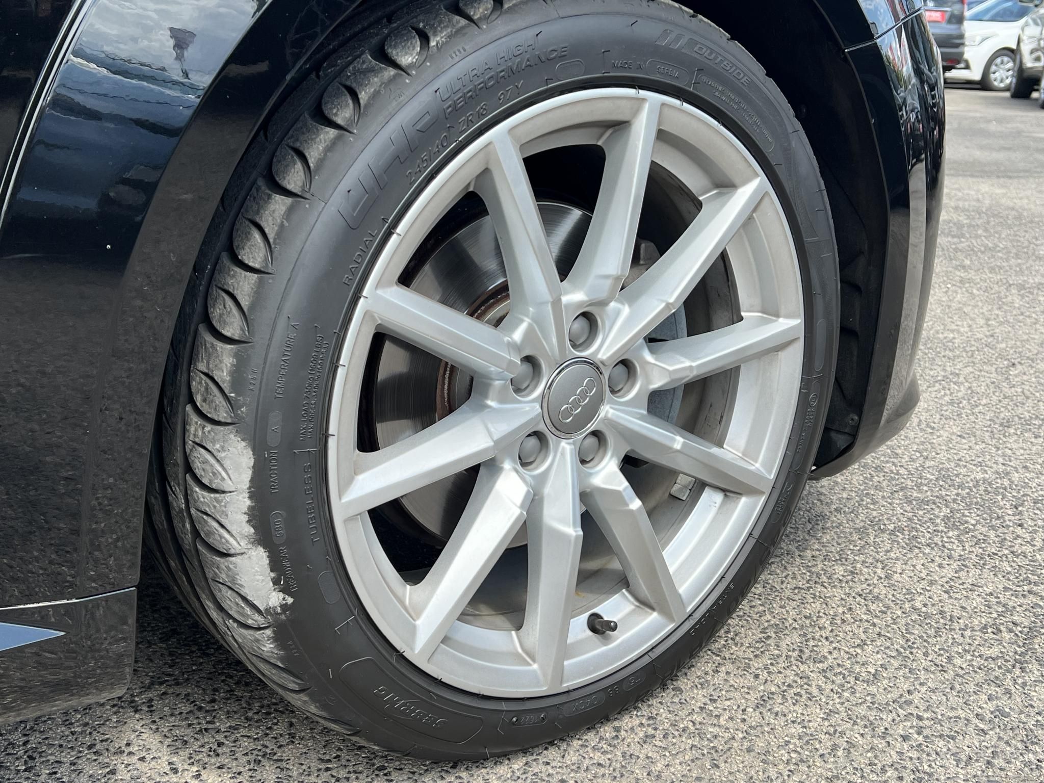 AUDI TT Roadster 2.0 TDI ultra LED Navi Virtual Cockpit Keyless Ülésfűtés Bluetooth