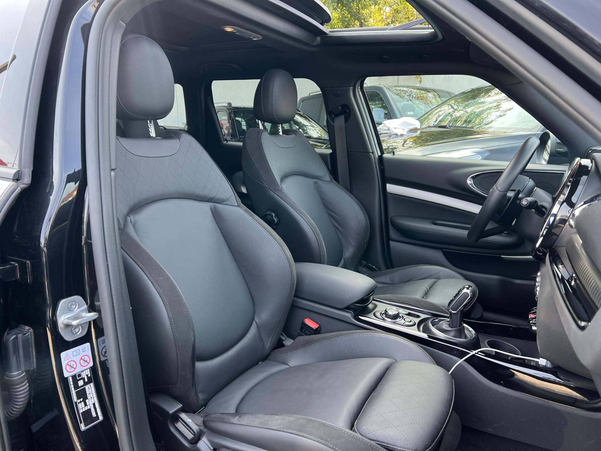 MINI CLUBMAN 2.0 John Cooper Works ALL4 (Automata) M.o.-i. 1.tul. garanciális. teljes felszereltség. sérülésmentes. carplay