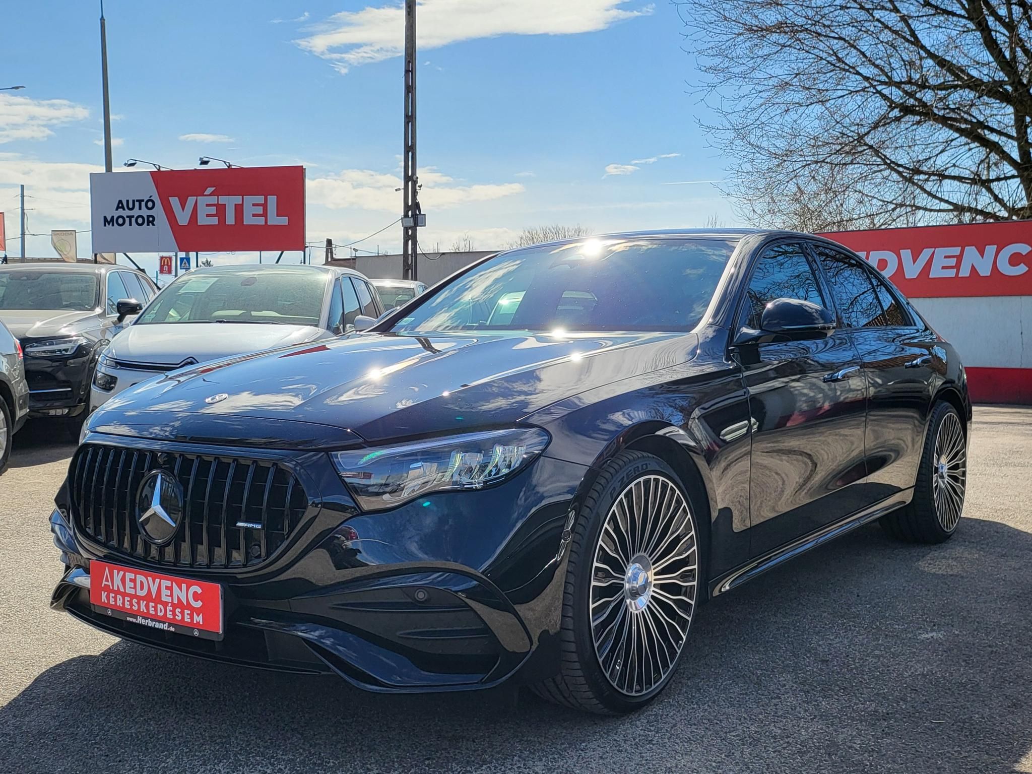 MERCEDES-BENZ E 200 9G-TRONIC Mild hybrid drive AMG Night Edition garanciális