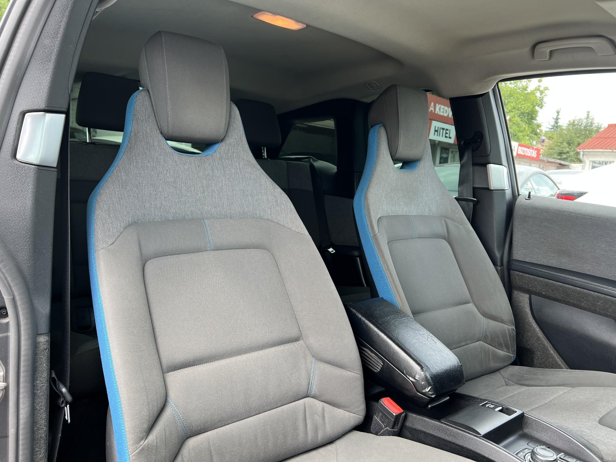 BMW I3 (Automata) 60Ah 100e km. Frissen szervizelt!