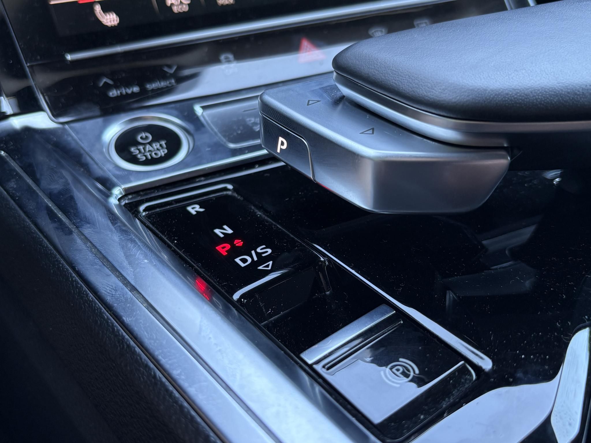 AUDI E-TRON 50 Advanced quattro (Automata) 30e km. LED Ülésfűtés Virtual Cockpit Kamera Keyless Navi 2 gyári kulcs!