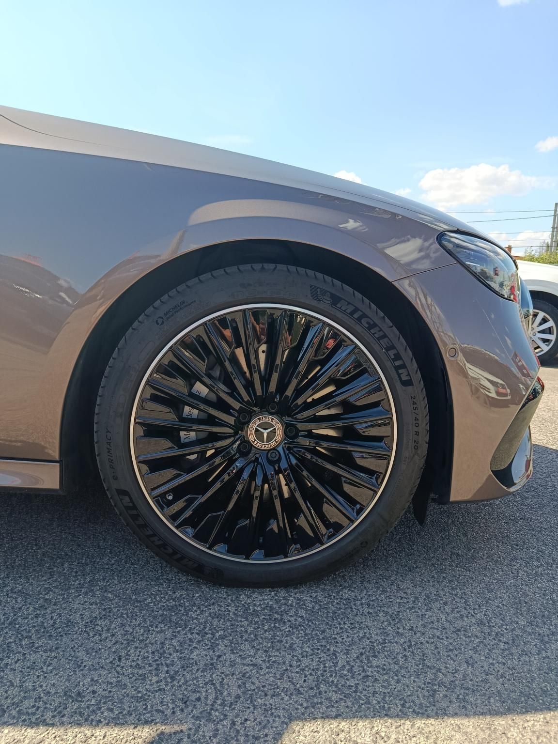 MERCEDES-BENZ E 300 e T 9G-TRONIC Plug-in hybrid 4D Burmester hifi 3DX2 kijelző Panorámatető Masszázs ülések 4X!