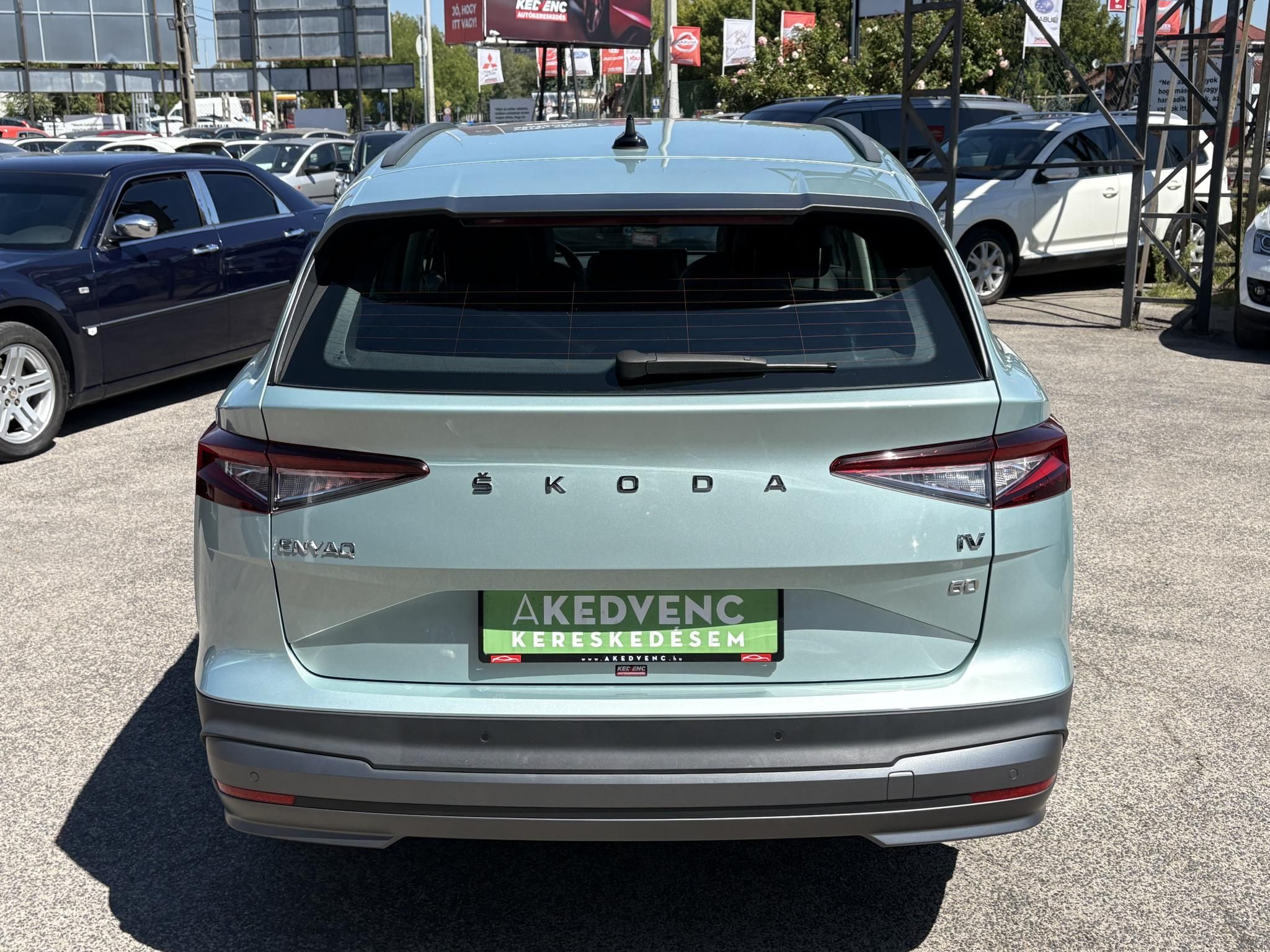 SKODA ENYAQ iV 60 400 km-es hatótáv. tágas beltér. kitűnő állapot. GARANCIA!