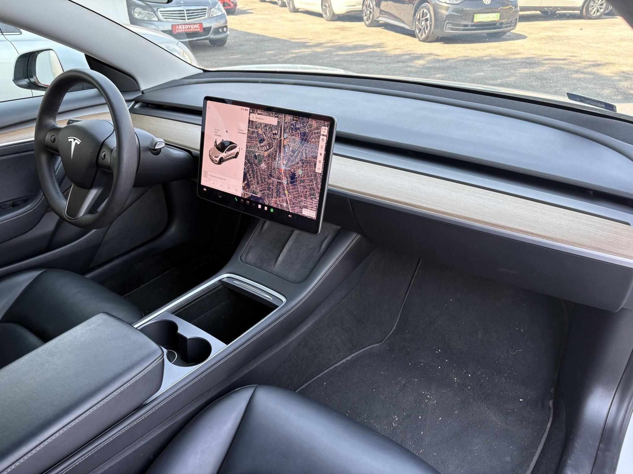 TESLA MODEL 3 Long Range AWD (Automata) 500km-es hatótáv. mátrix LED. garanciális. hőszívattyú. 4 évszakos gumik!