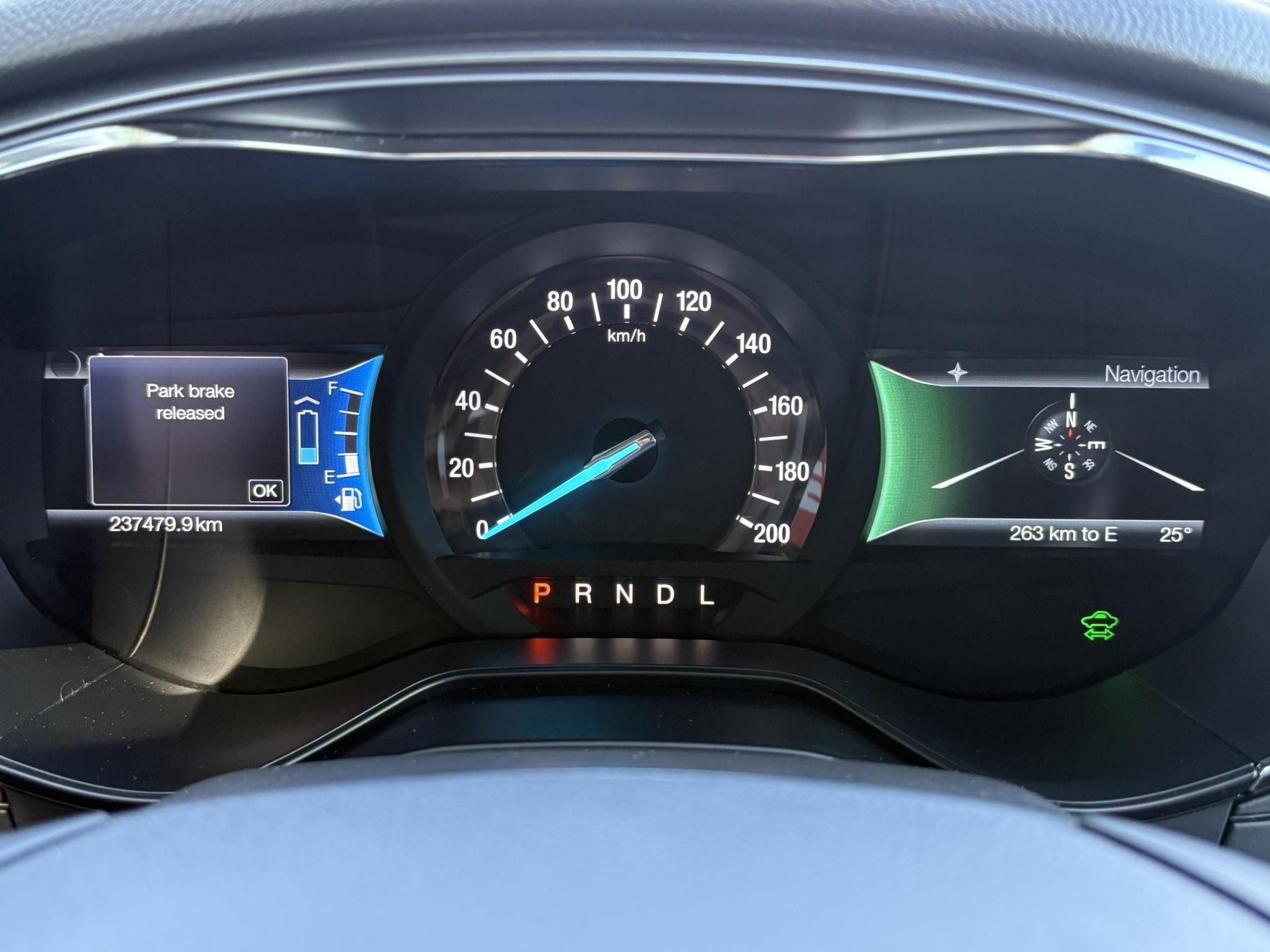 FORD MONDEO 2.0 HEV Vignale (Automata) Klíma Tempomat Bluetooth Carplay GARANCIÁLIS VÁLTÓ!